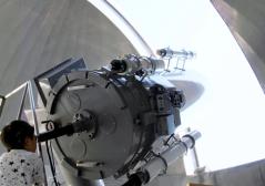 天体観測室の60㎝反射望遠鏡の写真